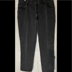 Men’s Black Levi Jeans. 40x32